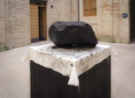 Allestimento Sassoferrato Frani (Offerta Cortile V) ph.Paola Feraiorni