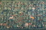 Arazzo millefiori dettaglio Museo dellAntico Palazzo dei Vescovi Pistoia. Photo Ela Bialkowska OKNOstudio Courtesy Fondazione Pistoia Musei 1920x1280 1 A Pistoia si riscopre l'Arazzo dell’Adorazione con un'installazione immersiva