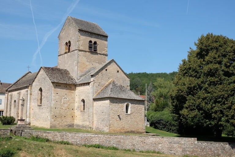 Borgogna meridionale. La chiesa romanica di Chapaize. ©Photo Dario Bragaglia