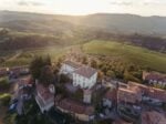 Castello di Perno a Monforte d'Alba (in provincia di Cuneo)