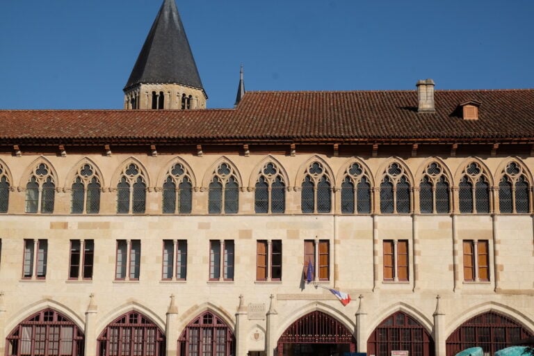 Cluny. La Facade Pape Gélase. ©Photo Dario Bragaglia