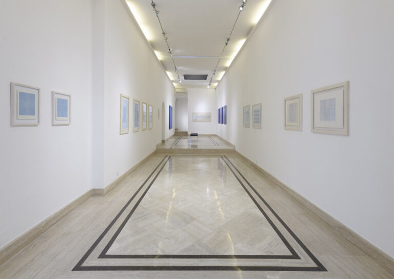 Giulia Napoleone, installation view at Richard Saltoun, Roma, 2023. © Giulia Napoleone. Courtesy Richard Saltoun Gallery, London and Rome e Galleria Il Ponte, Firenze