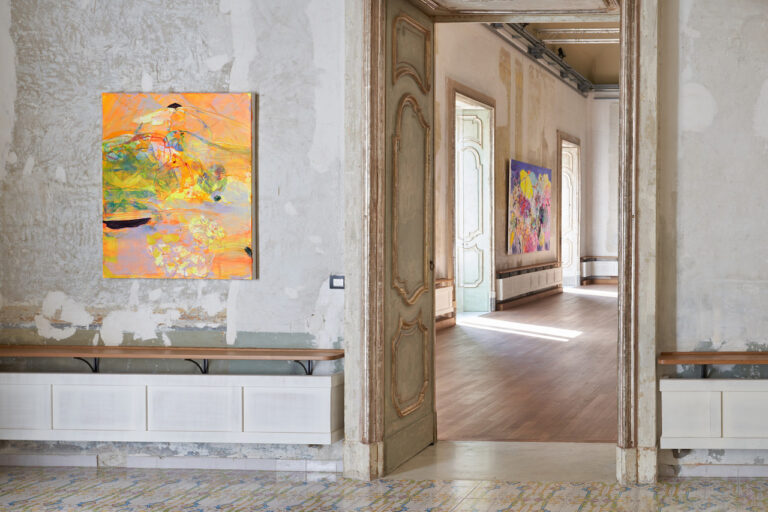 Jadé Fadojutimi, installation view at Zweigstelle Capitain IV, Roma, 2023. Courtesy Jadé Fadojutimi and Galerie Gisela Capitain, Cologne. Photo Alwin Lay