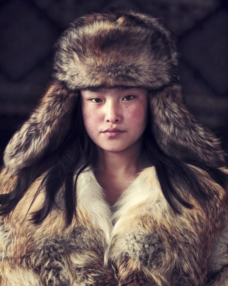 Jimmy Nelson, Kazakh, Bayan-Ölgii, Mongolia, 2017 © Jimmy Nelson