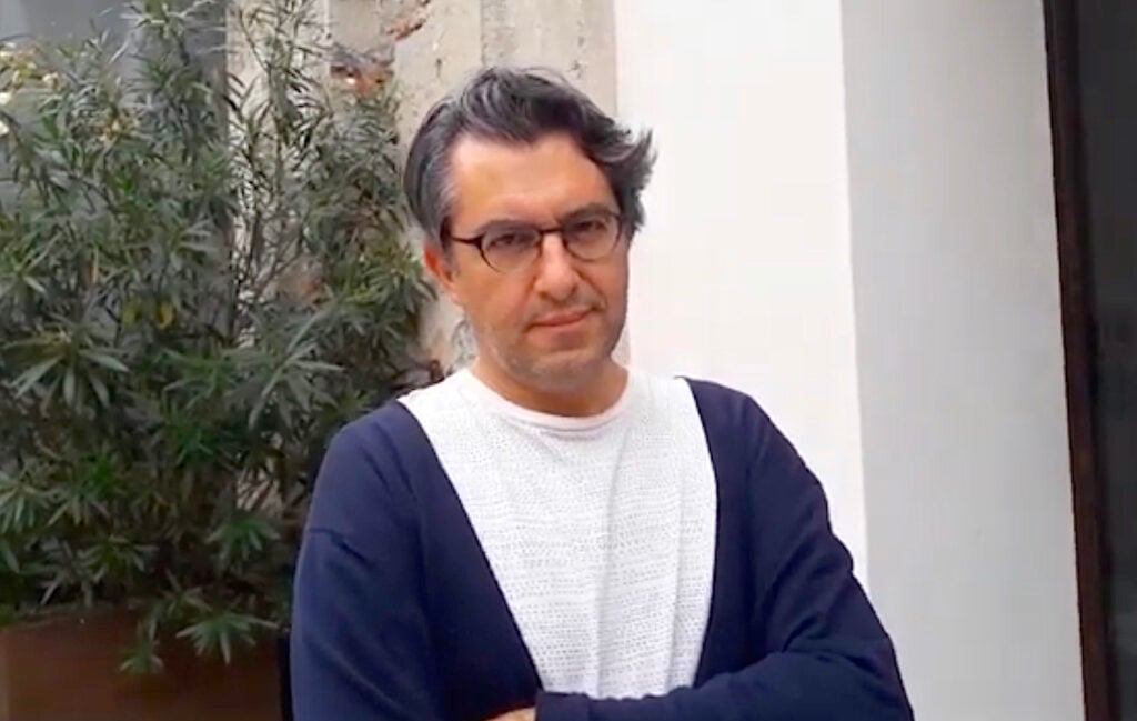 Luca Cerizza Luca Cerizza curerà il Padiglione Italia alla Biennale di Venezia 2024. Caos sulla nomina