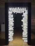 Marina Abramović, installation view at Royal Academy of Arts, Londra, 2023. Photo Mario Bucolo