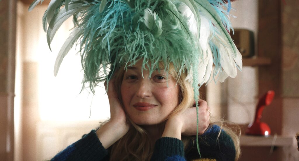 Alba Rohrwacher in "Mi fanno male i capelli" di Roberta Torre 