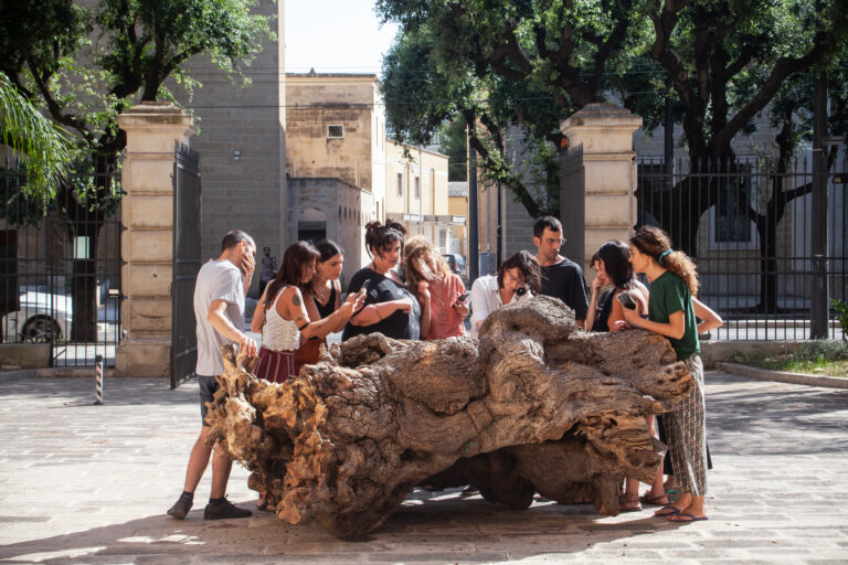 P.I.A., Lecce. Studenti al lavoro durante Flatland. Photo Raffaella Quaranta, 2023