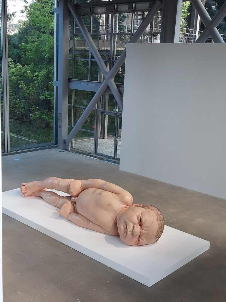 Ron Mueck, A Girl, 2006. Fondation Cartier pour l’art contemporain, Paris