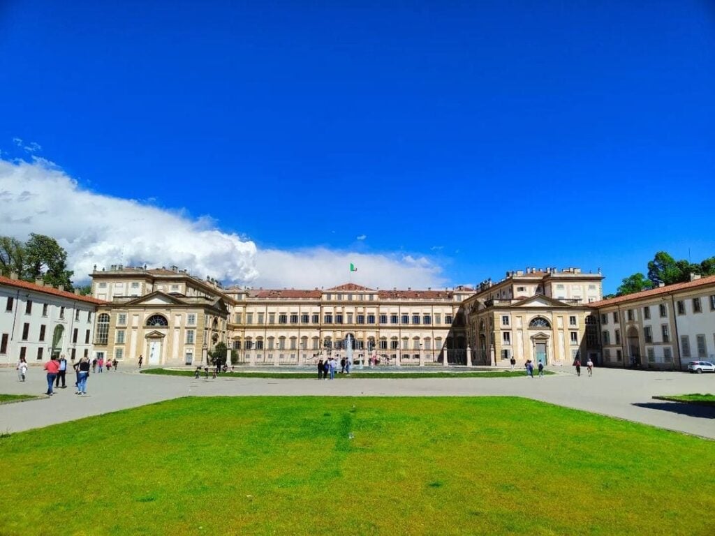 Apre il cantiere alla Villa Reale di Monza. La città si riprende un’area dismessa