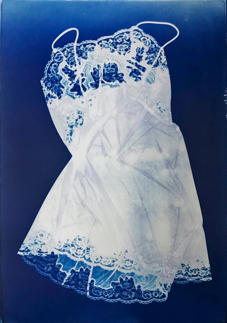 Sara Montani, Affioramenti, 2019 cianotipo su carta Fabriano, cm 100x70