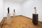 Stephan Balkenhol, installation view, courtesy Monica De Cardenas