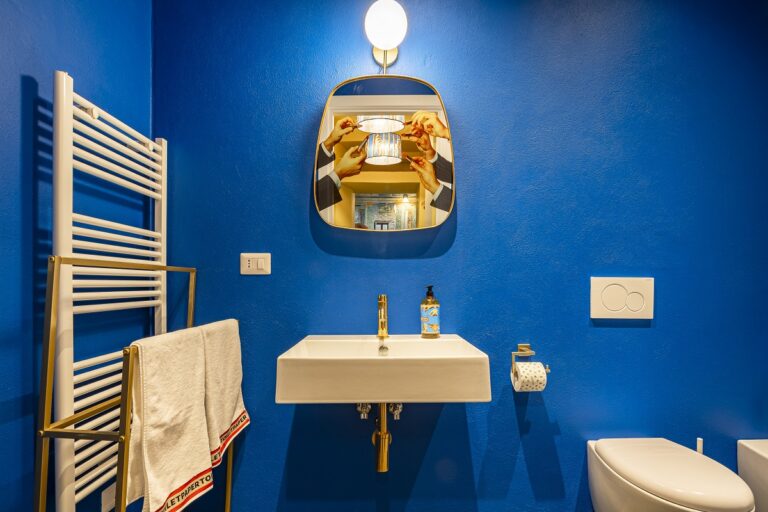 Il loft firmato Toiletpaper in via Luigi Canonica, Milano