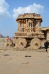 Il sito di Hampi. Il carro dedicato a Garuda. Foto Valentina Silvestrini – Gennaio 2013