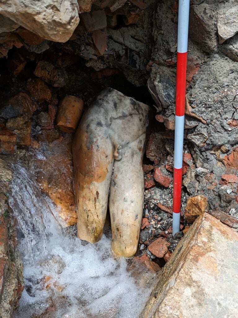 La scoperta dell'Apollo in marmo al Bagno Grande di San Casciano