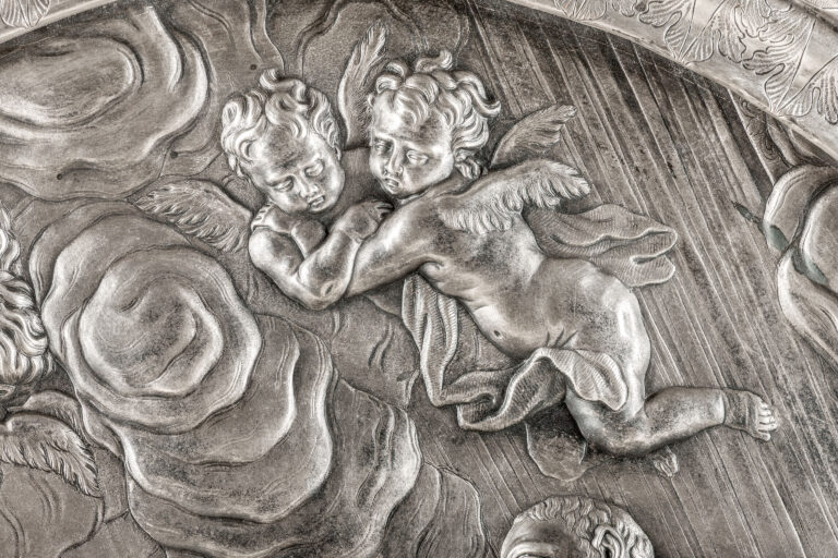 Particolare di San Carlo in adorazione di Cristo morto © Veneranda Fabbrica del Duomo di Milano Sotto il Duomo di Milano riapre ai visitatori il luogo con le spoglie di San Carlo Borromeo