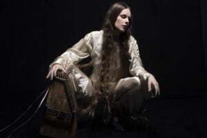 Arte e musica. Intervista alla musicista Petra Hermanova che fa avant pop/psych folk 