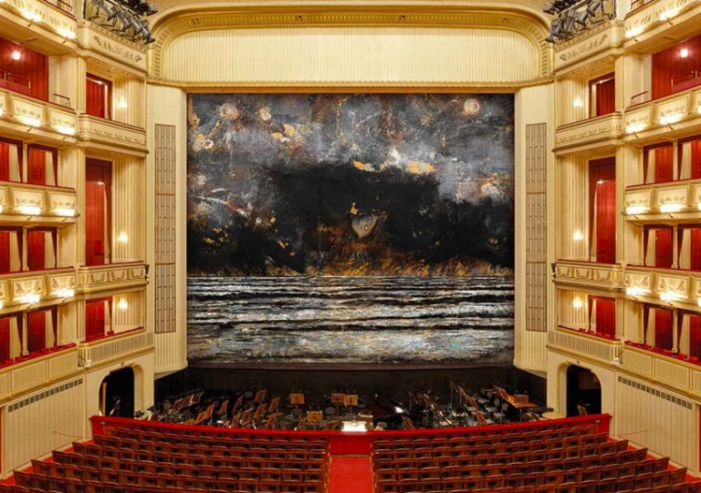 Il grande artista Anselm Kiefer realizza il nuovo sipario del Teatro dell’Opera di Vienna