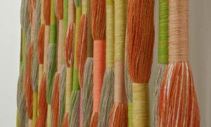 Sheila Hicks / Nedko Solakov - Flying colors in yarn and water