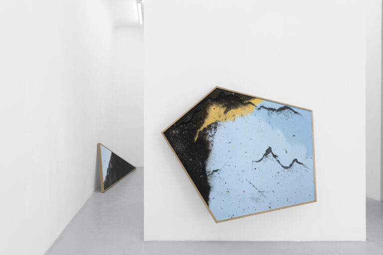 Sophie Ko, Prima che una stella cada, installation view at Galleria Renata Fabbri, Milano, 2023