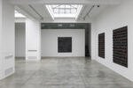 Jannis Kounellis, installation view at Cardi Gallery, Milano, 2023. Photo © Gianluca Di Ioia