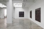 Jannis Kounellis, installation view at Cardi Gallery, Milano, 2023. Photo © Gianluca Di Ioia