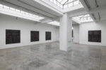 Jannis Kounellis, installation view at Cardi Gallery, Milano, 2023. Photo © Gianluca Di Ioia