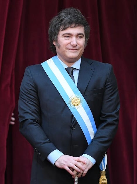 Javier Milei neopresidente dellArgentina 1 Il nuovo presidente argentino ha già chiuso il Ministero della Cultura