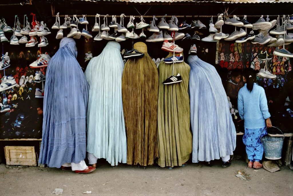 Steve McCurry – Icons