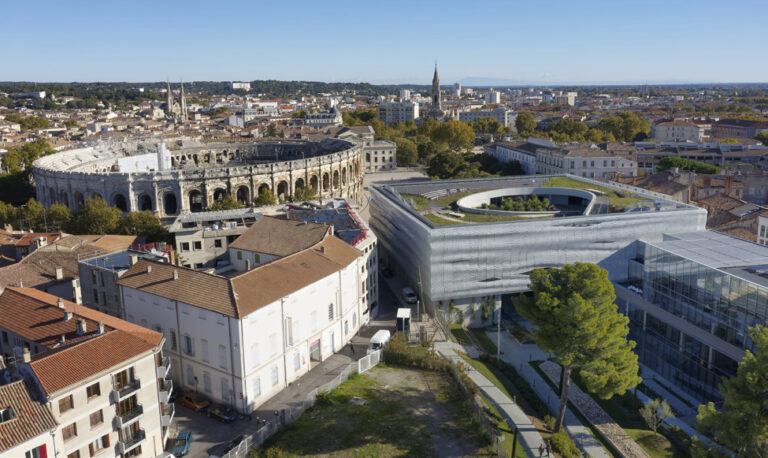 L'Arena di Nîmes e il Musée de la Romanité © City of Nimes