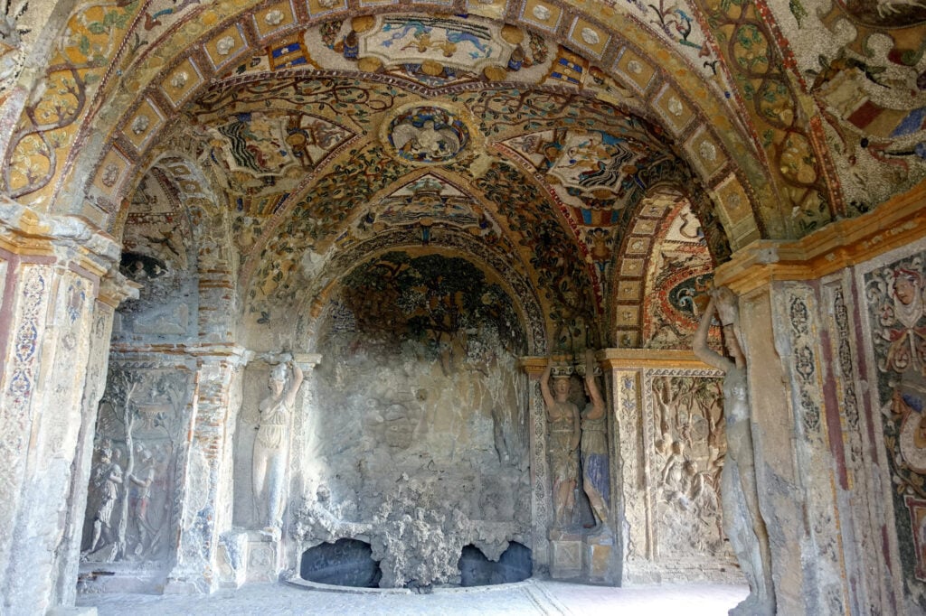 La Grotta di Diana a Villa dEste Tivoli. Photo Daderot via Dottrina dellArchitettura A Tivoli si restaura la Grotta di Diana nel parco di Villa d'Este