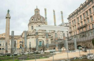 Rinasce la Basilica Ulpia di Roma. Al Foro di Traiano ricostruito il doppio colonnato di Apollodoro