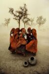 Rajasthan India 1983 ©Steve McCurry Le icone di Steve McCurry a Pisa. La mostra fotografica agli Arsenali della Repubblica