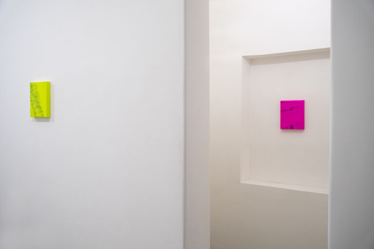 Simone Cametti, NIX,iInstallation view at Galleria Francesca Antonini, Roma, 2023. Photo © Simone Cametti. Courtesy Francesca Antonini