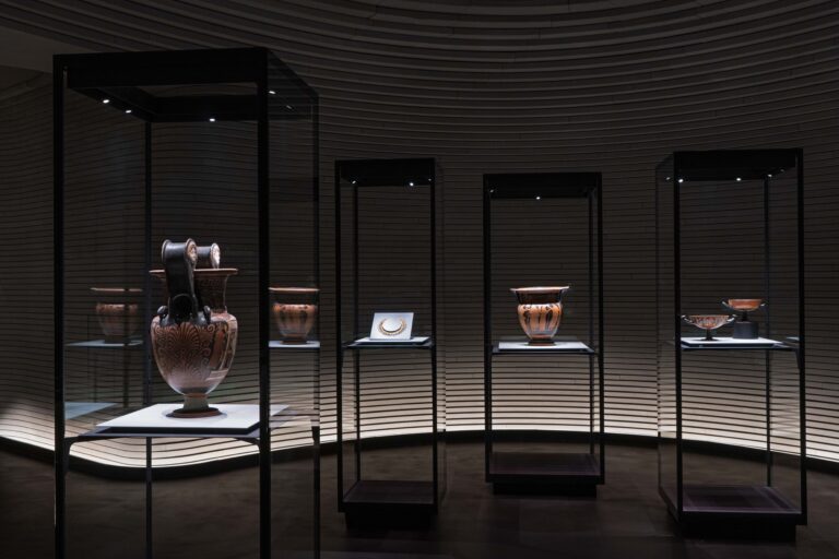 Etruscan Treasures, installation view at Fondazione Rovati, Milan.  Photo Daniele Portanome