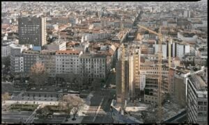 Le architetture oblique di Vincenzo Castella in mostra alla Triennale di Milano