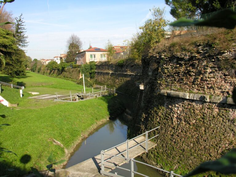 Torrione Saracinesca. Courtesy Coord. Parco Mura&Acque