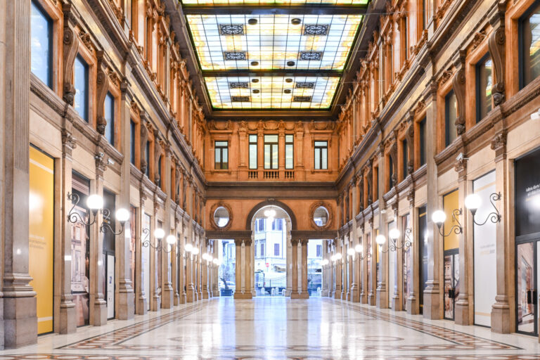 Galleria Alberto Sordi 004 Tutta l’arte della Galleria Alberto Sordi a Roma. Che riapre dopo restauri da 10 milioni