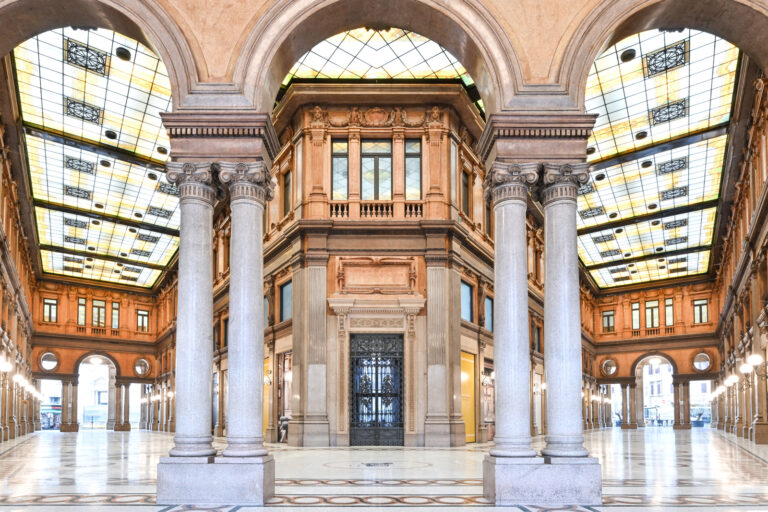 Galleria Alberto Sordi 056 Tutta l’arte della Galleria Alberto Sordi a Roma. Che riapre dopo restauri da 10 milioni