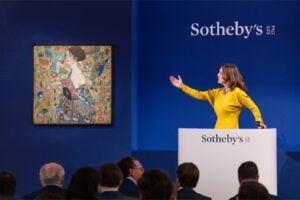 Fatturato 2023 solido e positivo per Sotheby’s grazie alle grandi collezioni e ai presidi esteri