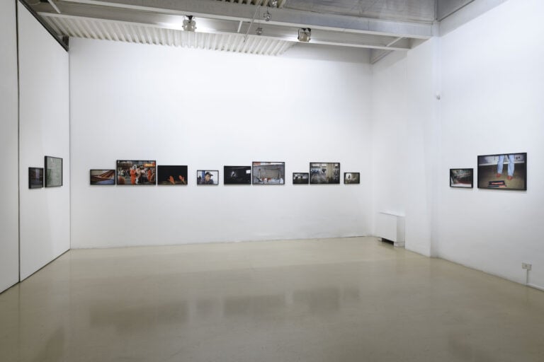 Maria Di Stefano, People into landscape : landscape into people, installation view at Studio Stefania Miscetti, Roma, 2023. Photo Giorgio Benni