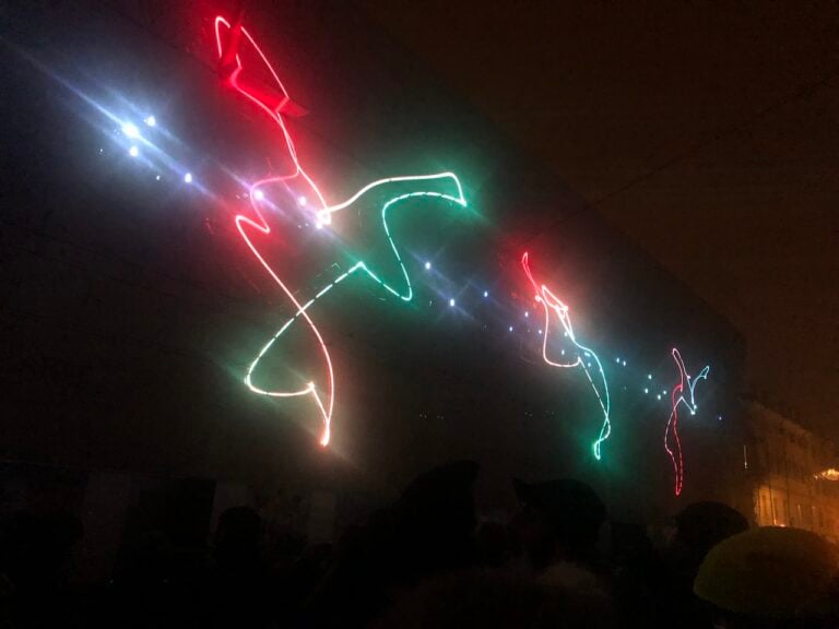 I laser di Robert Henke che hanno illuminato il Capodanno di Modena