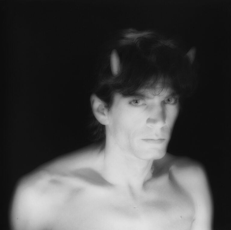 Robert Mapplethorpe, Self Portrait, 1985 copyright © Robert Mapplethorpe Foundation