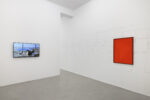 Runo Lagomarsino, Nobody Forgets Nothing, installation view at Francesca Minini, Milano. Photo Andrea Rossetti