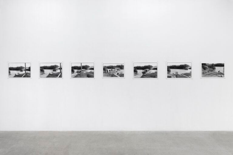 Zoe Leonard From the Los Ebanos Crossy II 2019 2023. Courtesy of the artist and Galleria Raffaella Cortese. Photo Hector Chico Andrea Rossetti 2  Il Rio Bravo nelle foto di Zoe Leonard in mostra a Milano