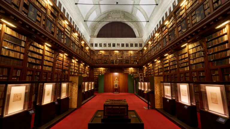 Veneranda Biblioteca Ambrosiana Â© Veneranda Biblioteca Ambrosiana Andrea Pignagnoli