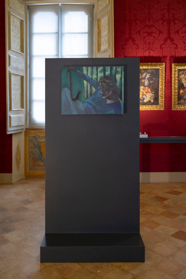 Alessandro Fogo, Mythos, Ragazza con serpente, installation view at Palazzo Buonaccorsi, Macerata, 2024