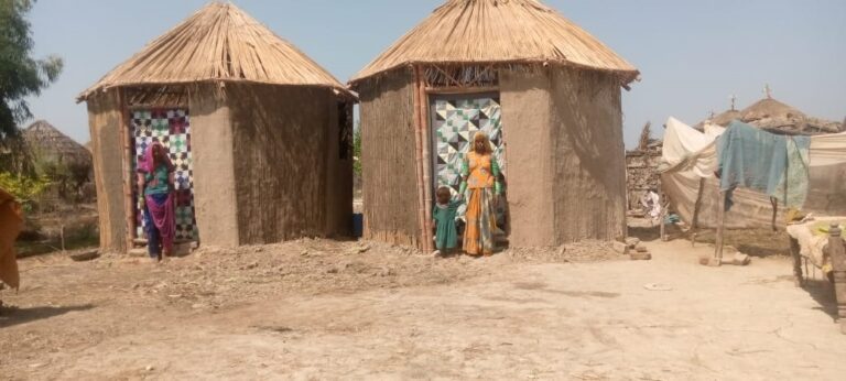 Completed Emergency LOG Shelter. Courtesy Heritage Foundation of Pakistan