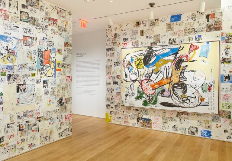 Eddie Martinez Studio Wall, 2017. Mostra presso / Exhibition at The Drawing Center, New York, veduta / installation view. Foto courtesy dell’artista / Photo courtesy of the artist