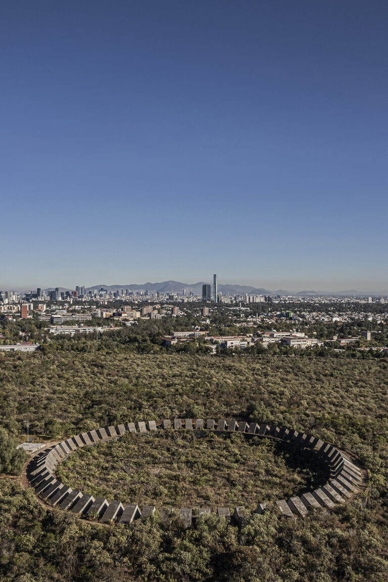 L'Espacio Escultórico nel Pedregal de San Ángel, a Città del Messico. Photo Andrés Cedillo